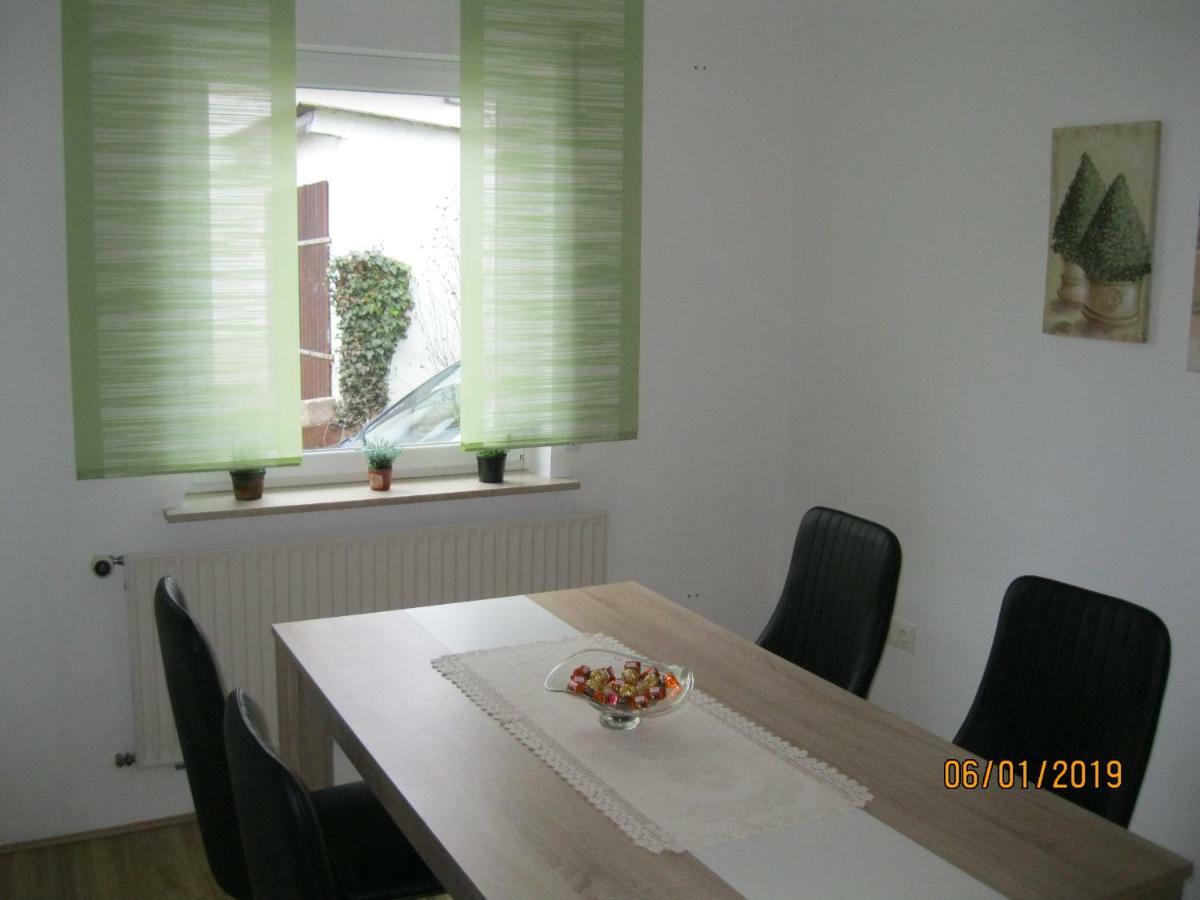 Ferienwohnung Anna Maroldsweisach エクステリア 写真